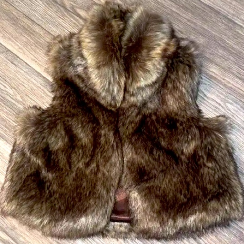 Girls Ralph Lauren silk lined faux fur brown vest